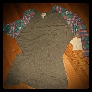 Lularoe Randy tee size large bnwt